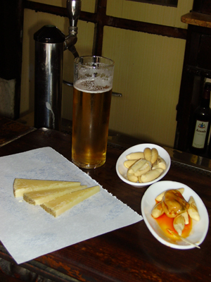 Queso y mejillones en Casa Palacios